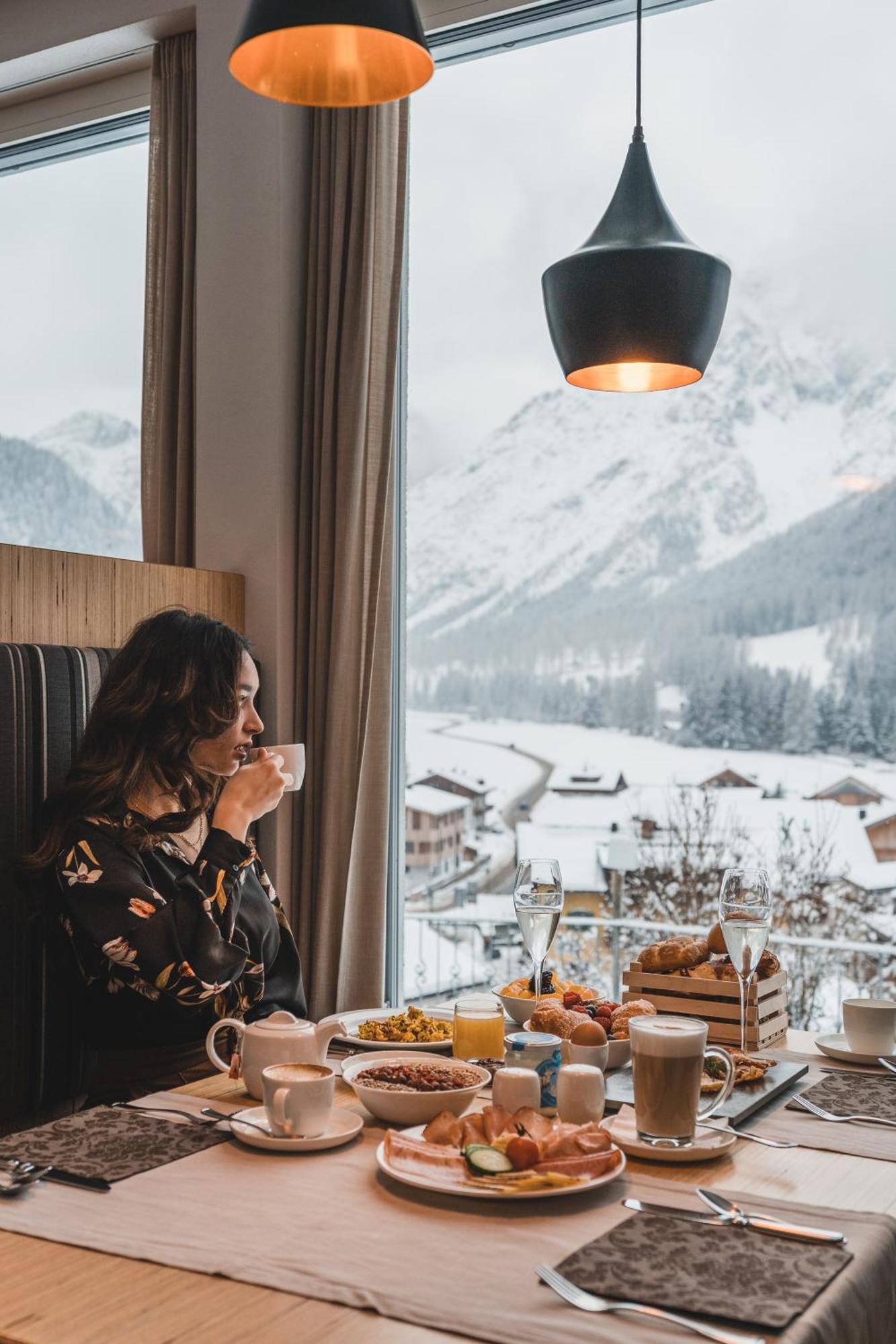 Hotel Royal Und Ferienhaus Annabel Sexten Luaran gambar