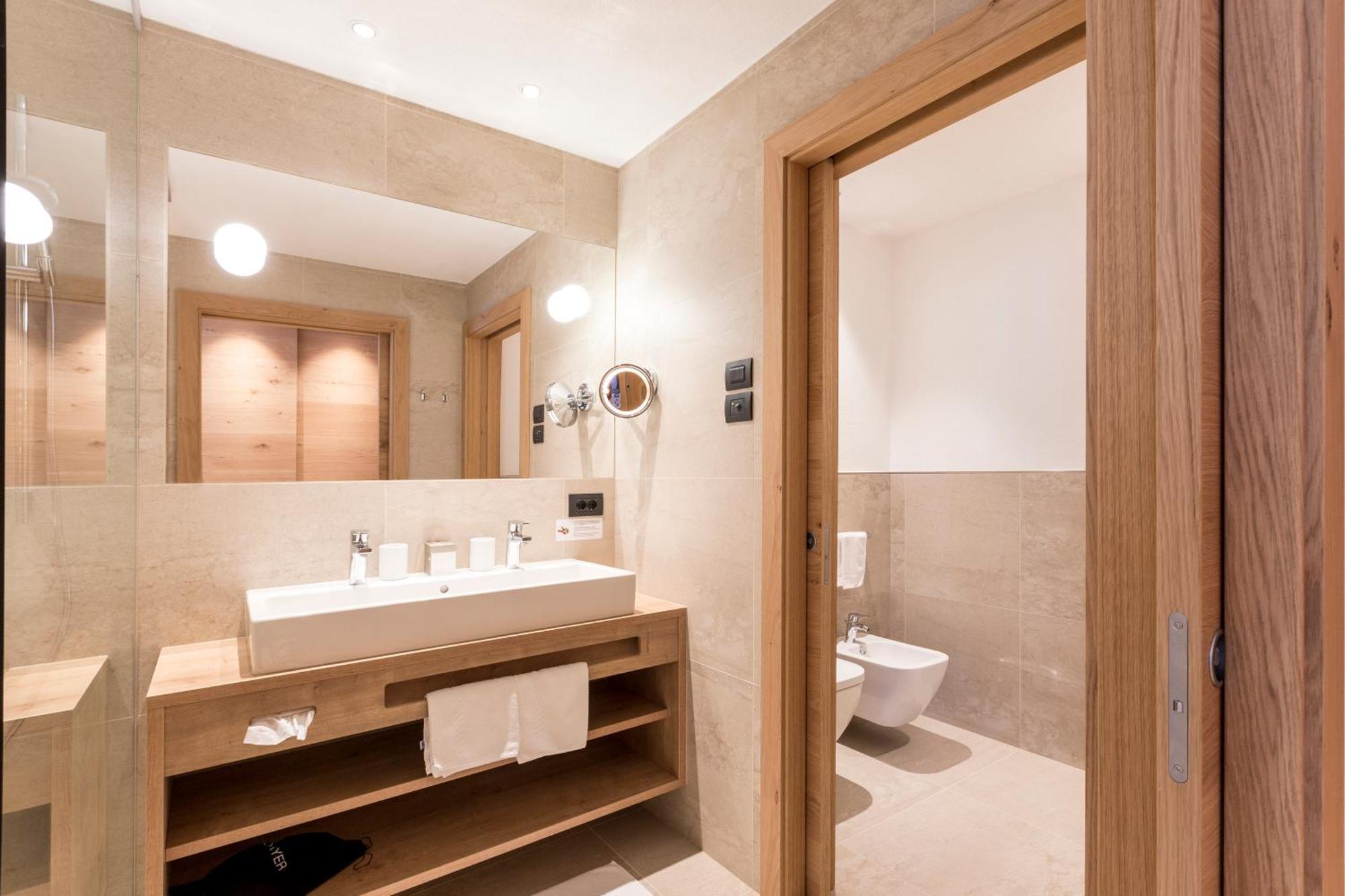 Hotel Royal Und Ferienhaus Annabel Sexten Luaran gambar